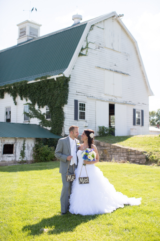 Best Kansas City wedding photographers, country wedding, Lone Summit Ranch