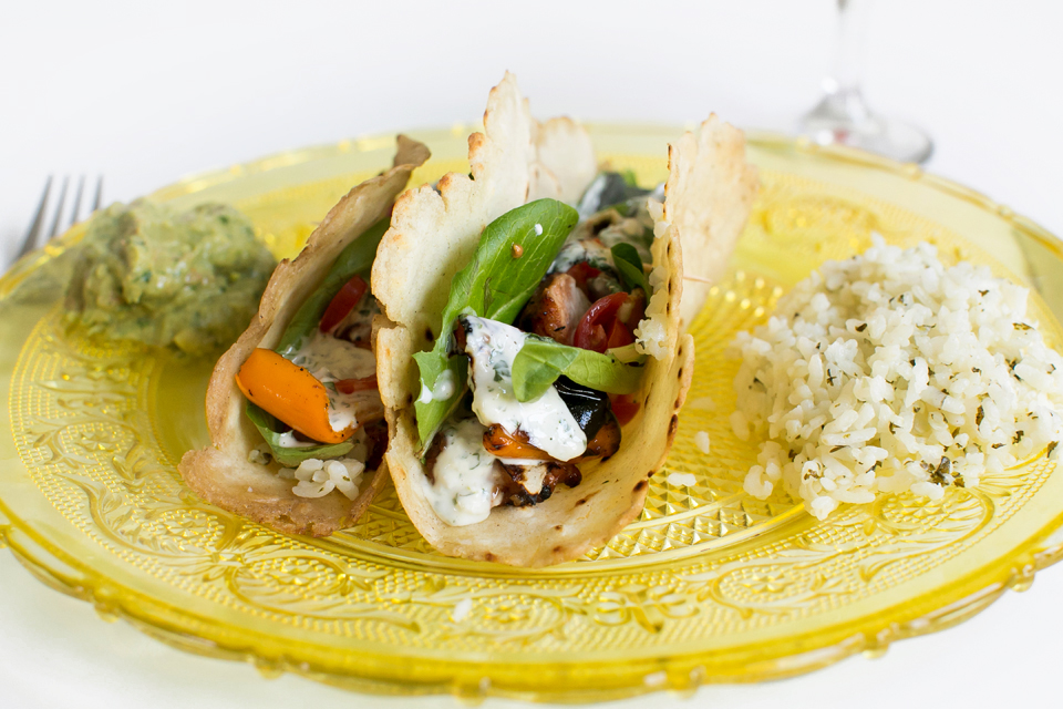 Tasty Tuesday, Meals for two, Meals for four, Dinner, How to cook, Easy meals, quick lunches, healthy lunch, healthy dinner, tacos, bbq pork tacos with cilantro lime cream sauce