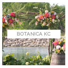 Botanica KC, Kansas City Florist, Best KC florist, Floral designers, Denver Broncos cheerleader wedding